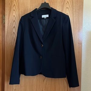 Navy blue women’s blazer. New with tags.